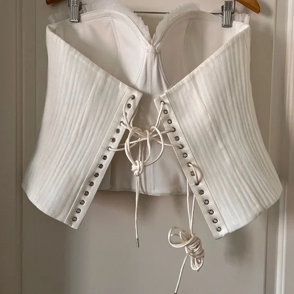 Andrea Iyamah Ari Corset top White Size 14
BRAND NEW with tags - Picture 2 of 7